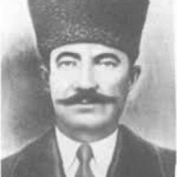 B) Şahin Bey
